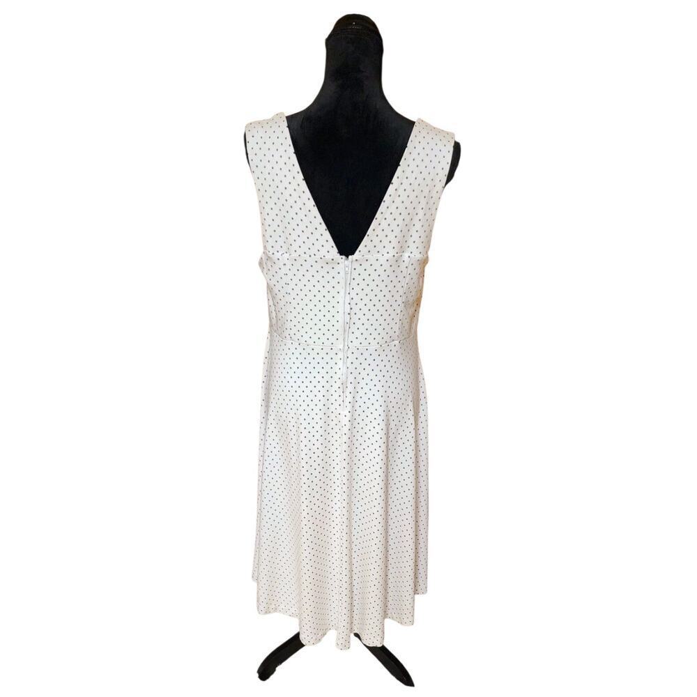 Torrid White Polka Dot Swing Sweetheart Plus Size 16 Vintage Inspired Dress - Picture 5 of 6
